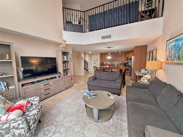 55 Merrick Way 856, Coral Gables, FL 33134