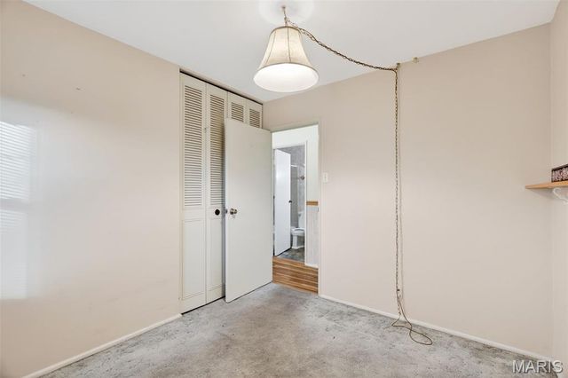 12131 McKelvey Road, Maryland Heights, MO 63043