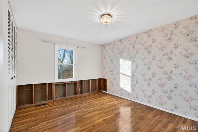 12131 McKelvey Road, Maryland Heights, MO 63043