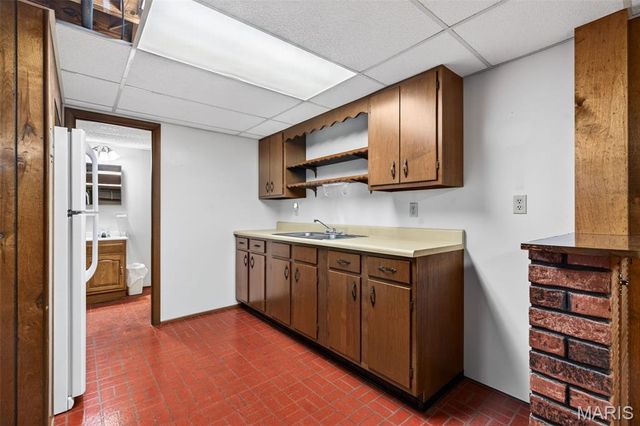 12131 McKelvey Road, Maryland Heights, MO 63043