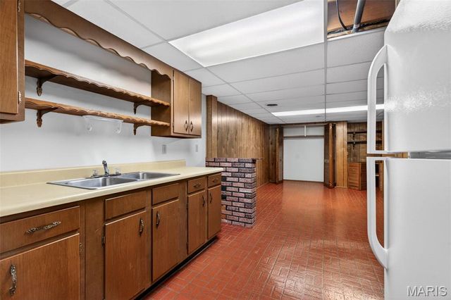 12131 McKelvey Road, Maryland Heights, MO 63043