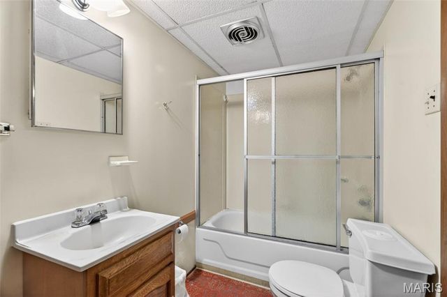 12131 McKelvey Road, Maryland Heights, MO 63043