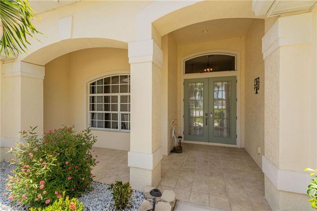 2506 Retunda PKWY W, Cape Coral, FL 33904