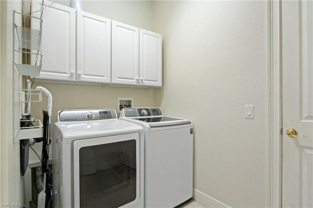 2506 Retunda PKWY W, Cape Coral, FL 33904