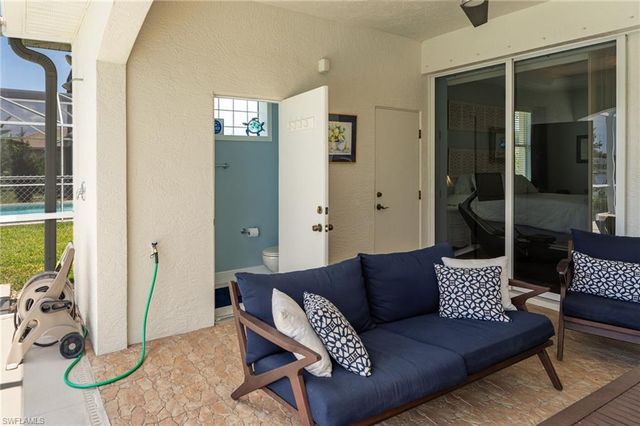 2506 Retunda PKWY W, Cape Coral, FL 33904
