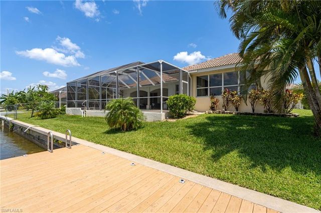 2506 Retunda PKWY W, Cape Coral, FL 33904