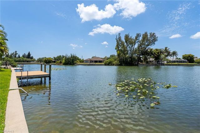 2506 Retunda PKWY W, Cape Coral, FL 33904