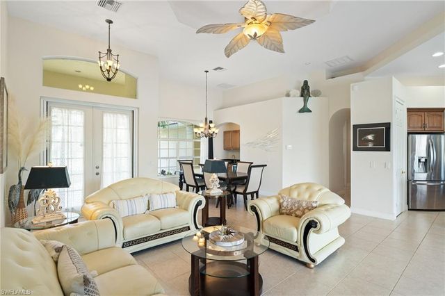 2506 Retunda PKWY W, Cape Coral, FL 33904