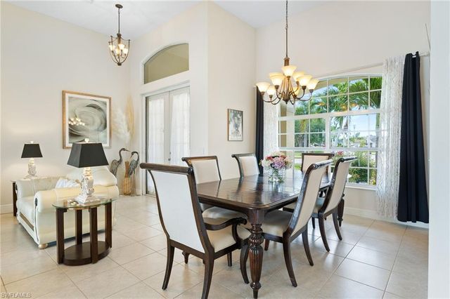 2506 Retunda PKWY W, Cape Coral, FL 33904