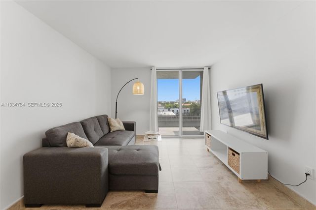 850 N Miami Ave W-806, Miami, FL 33136