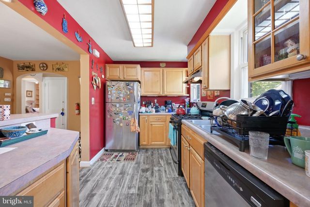 4009 TENNYSON RD, Hyattsville, MD 20782