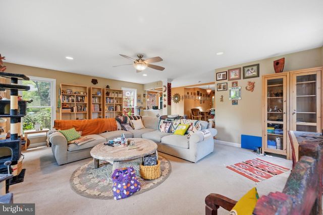 4009 TENNYSON RD, Hyattsville, MD 20782