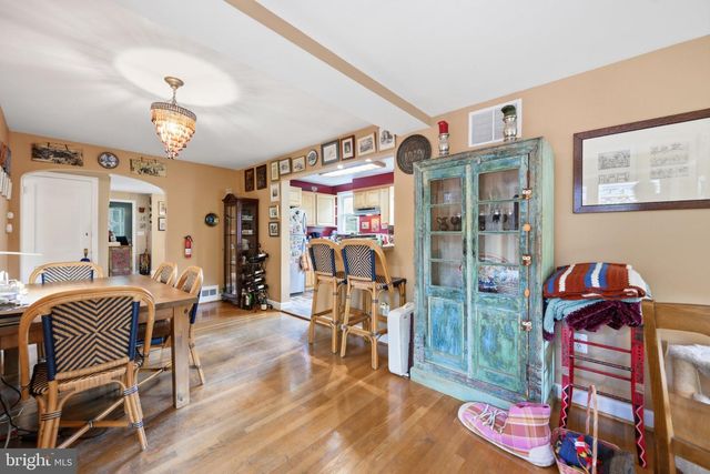 4009 TENNYSON RD, Hyattsville, MD 20782