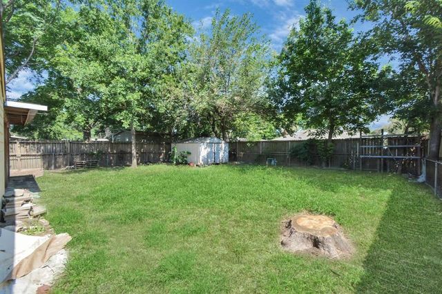 6610 Granite Street, Houston, TX 77092