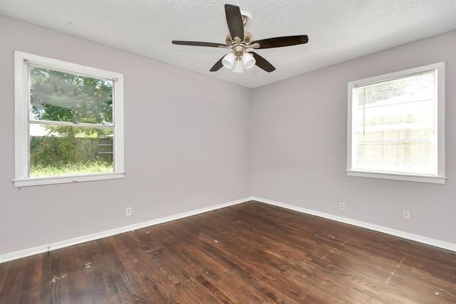 6610 Granite Street, Houston, TX 77092