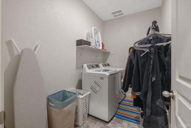495 Pearl Drive, Lemoore, CA 93245
