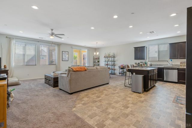 495 Pearl Drive, Lemoore, CA 93245