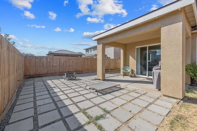 495 Pearl Drive, Lemoore, CA 93245