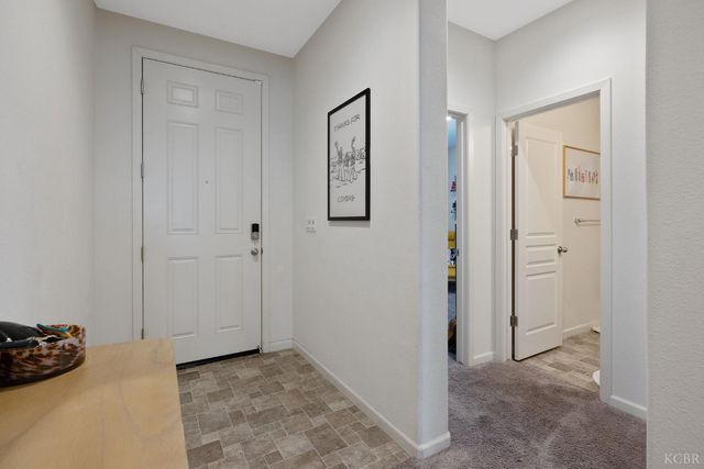495 Pearl Drive, Lemoore, CA 93245