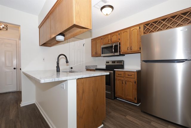 1649 RANMAR DR, Memphis, TN 38016