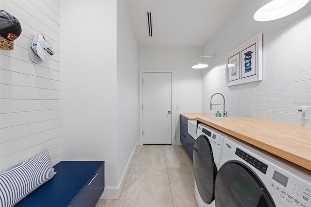 6669 WINDJAMMER PLACE, Lakewood Ranch, FL 34202