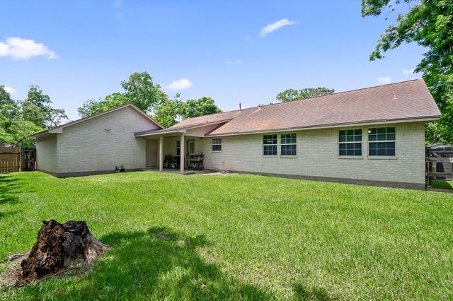 207 Centre Street, Brazoria, TX 77422