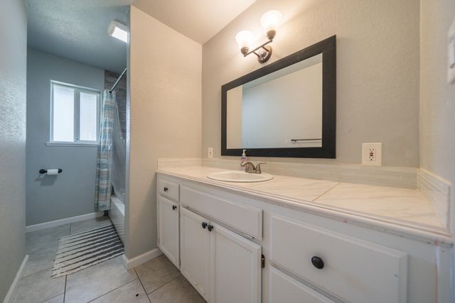 6210 Dolores Avenue, Anderson, CA 96007