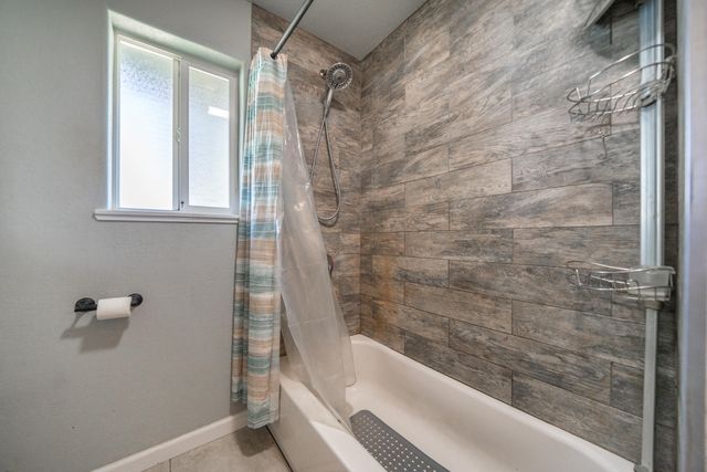 6210 Dolores Avenue, Anderson, CA 96007