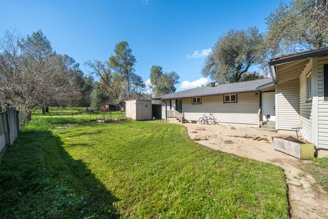 6210 Dolores Avenue, Anderson, CA 96007