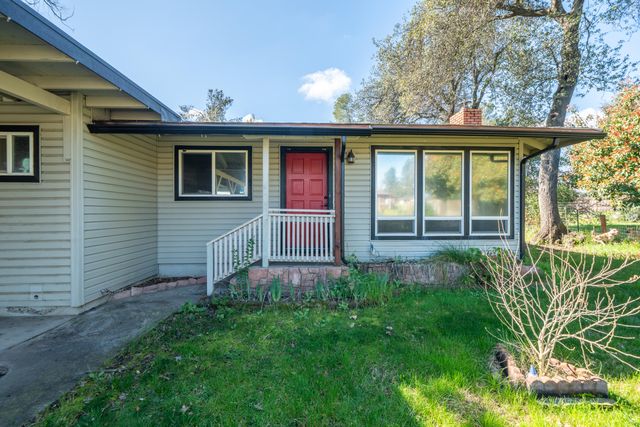 6210 Dolores Avenue, Anderson, CA 96007