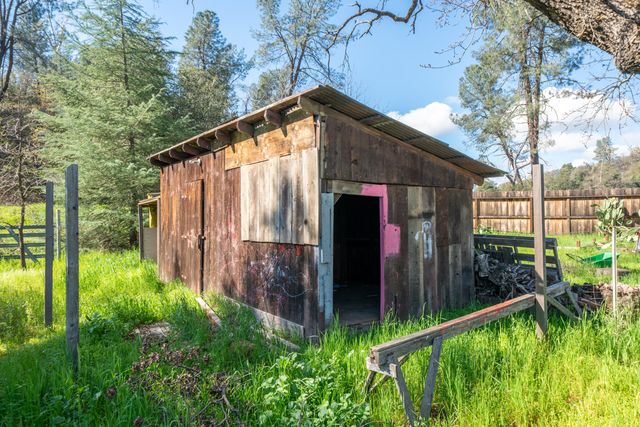 6210 Dolores Avenue, Anderson, CA 96007