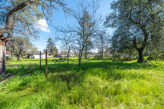 6210 Dolores Avenue, Anderson, CA 96007