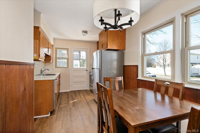 16 Seneca Drive, Massapequa, NY 11758