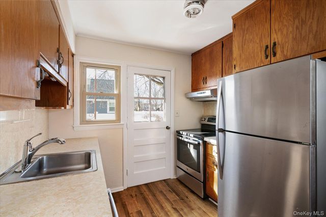 16 Seneca Drive, Massapequa, NY 11758