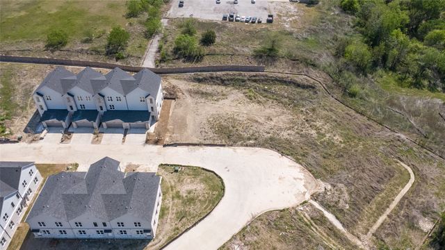 836 Premier Parkway, Grand Prairie, TX 75051