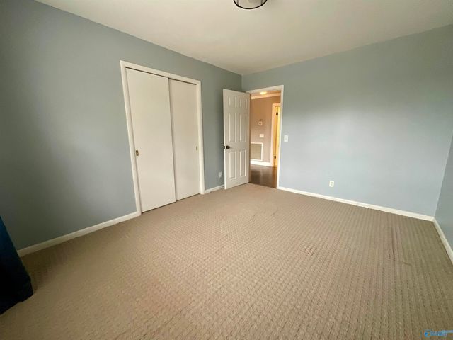 3424 Creek Circle, Guntersville, AL 35976