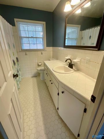 3424 Creek Circle, Guntersville, AL 35976