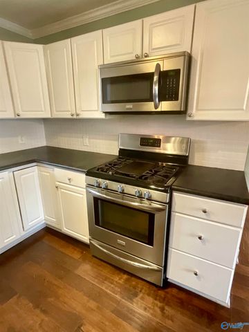 3424 Creek Circle, Guntersville, AL 35976