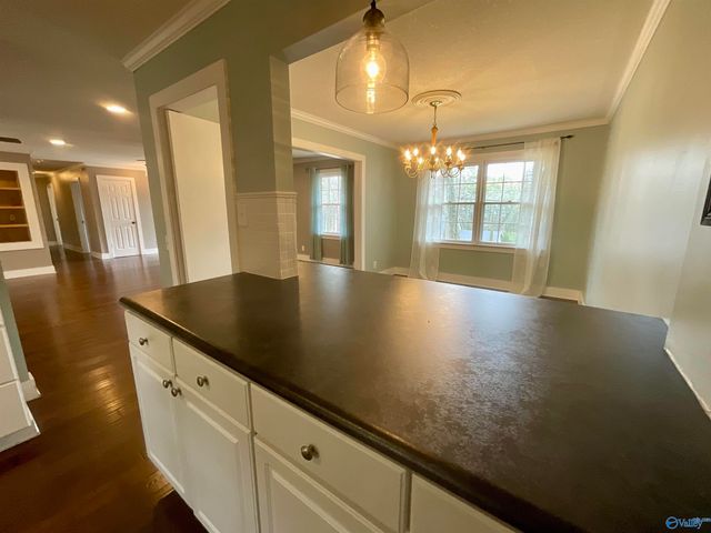 3424 Creek Circle, Guntersville, AL 35976