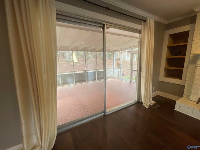 3424 Creek Circle, Guntersville, AL 35976