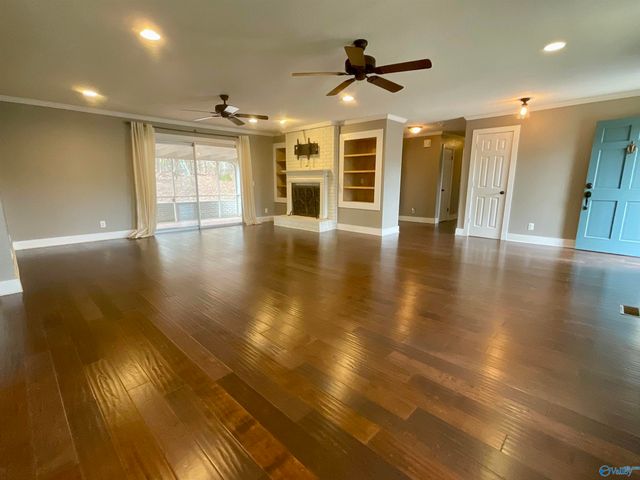 3424 Creek Circle, Guntersville, AL 35976