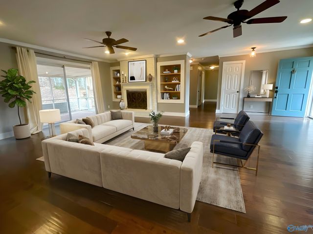 3424 Creek Circle, Guntersville, AL 35976