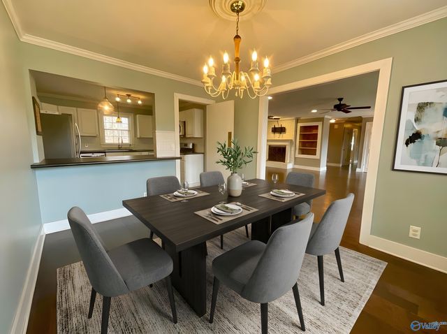 3424 Creek Circle, Guntersville, AL 35976