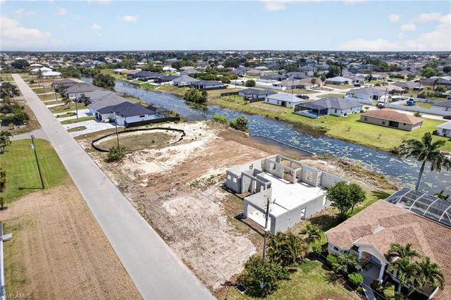 1003 NE 10th PL, Cape Coral, FL 33909