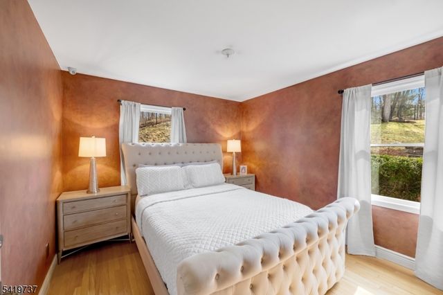 4 Michele Ct, Wayne Twp., NJ 07470