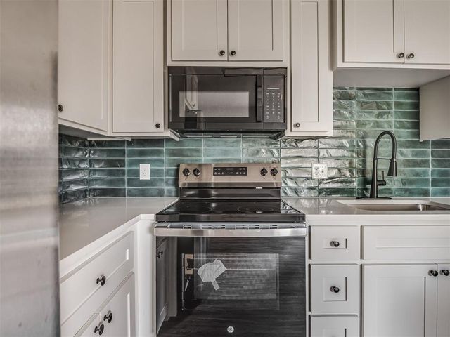 1406 E Bradley Street, Shawnee, OK 74804