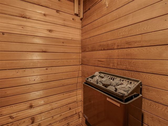 1406 E Bradley Street, Shawnee, OK 74804