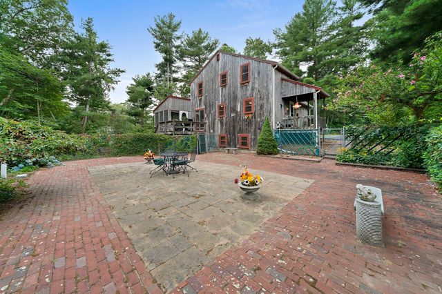 81 Furnace St, Marshfield, MA 02050