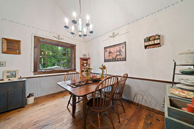 81 Furnace St, Marshfield, MA 02050