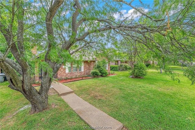 2308 Carnation Court, College Station, TX 77840